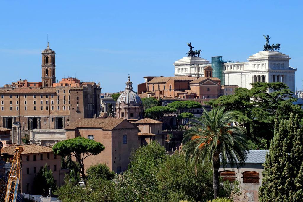 Fori Imperiali Apartment Rome Bagian luar foto